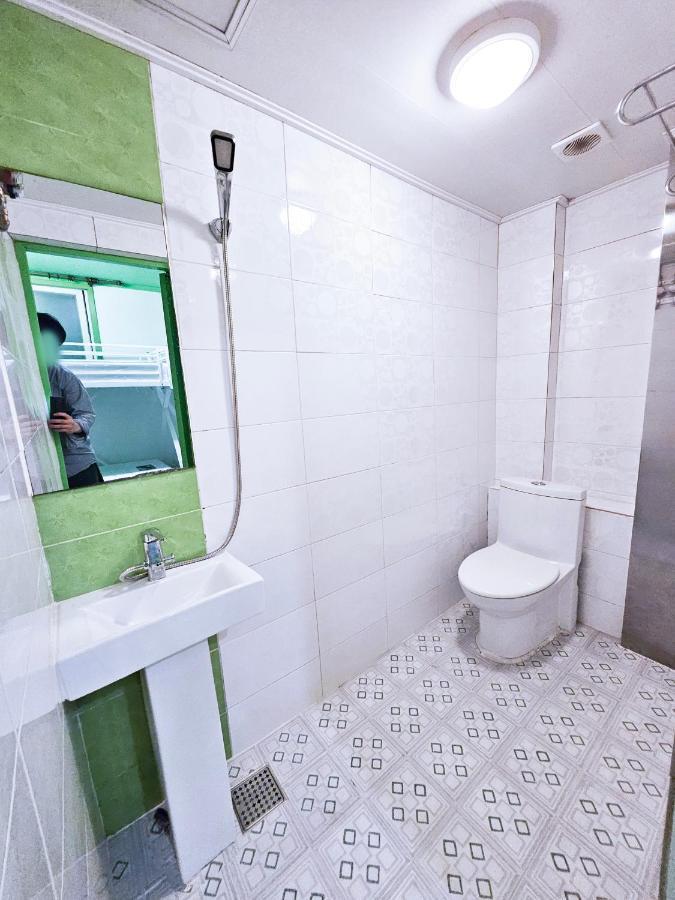 Travelers A Korea Hostel Seoul Luaran gambar