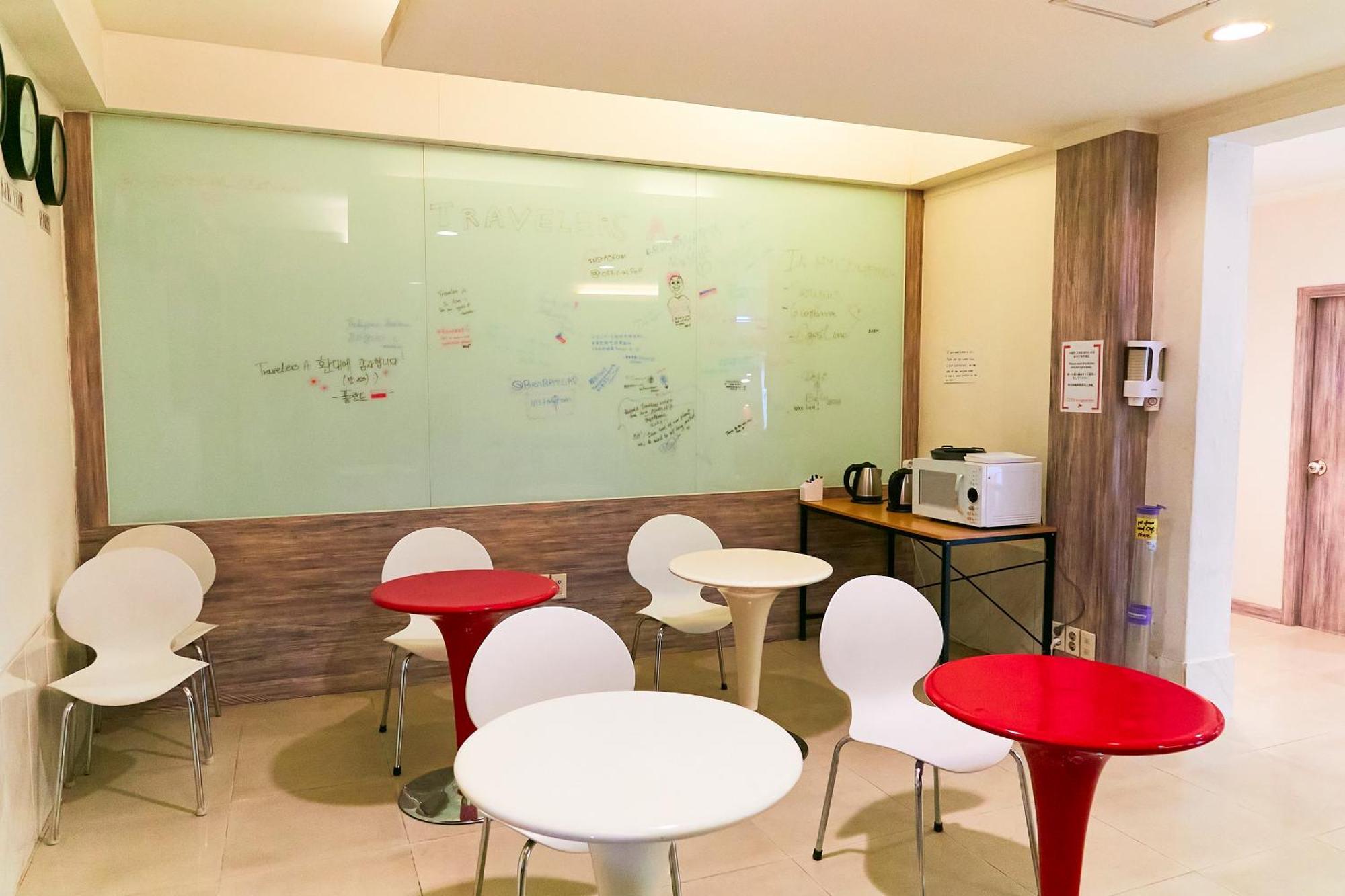 Travelers A Korea Hostel Seoul Luaran gambar
